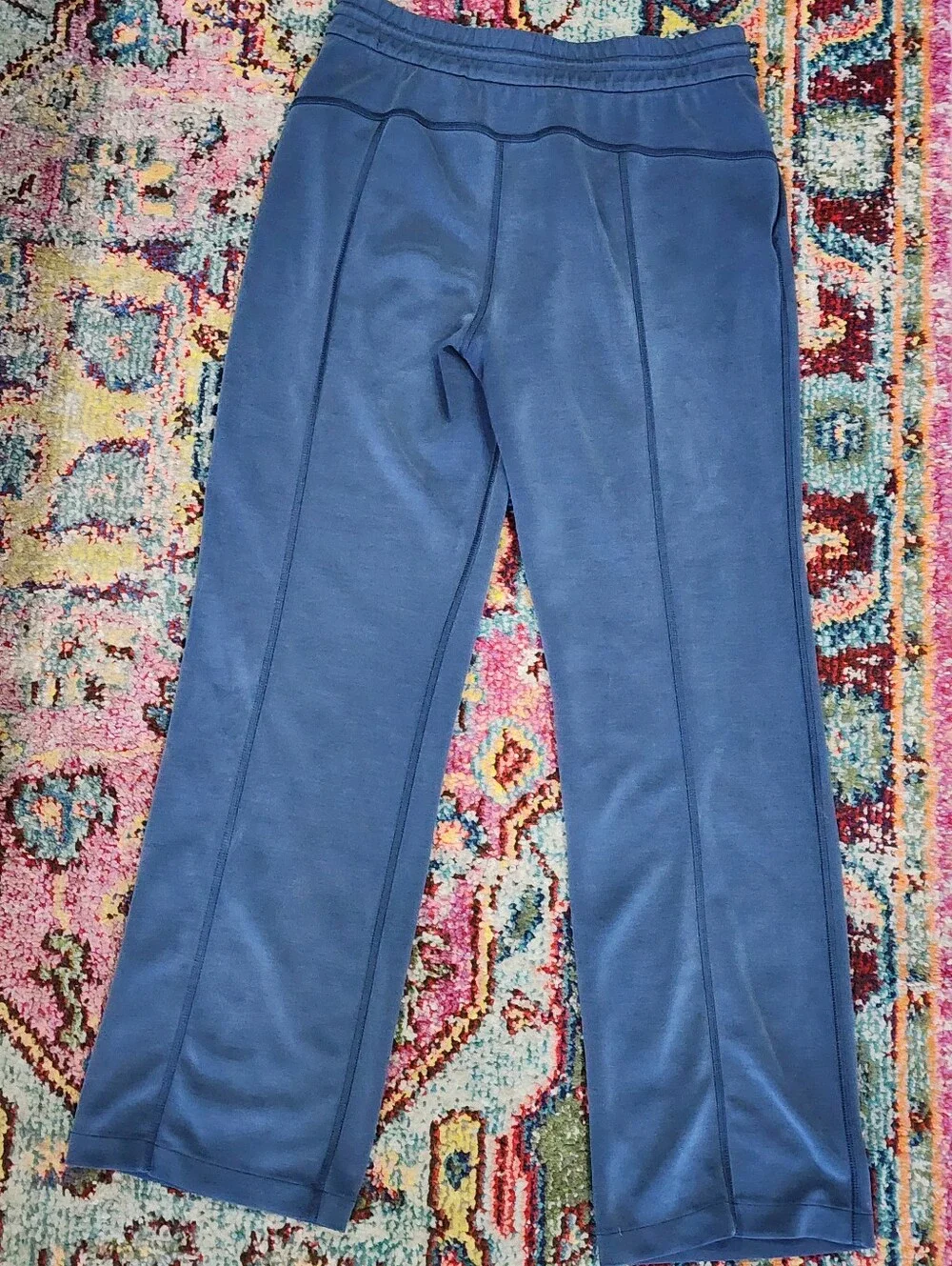 LULULEMON | Softstreme High-Rise Pant | True Navy | Size 8 Regular - Picture 4 of 10